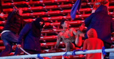 Independiente  vs.Universidad Catolica: Violencia en la máxima expresión. Hay heridos graves.