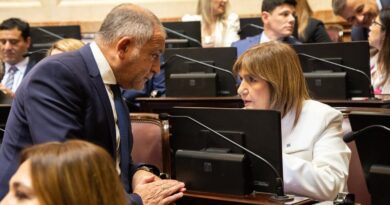 Luis Juez se sumó al bloque de senadores de LLA