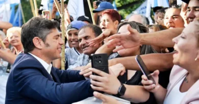 Axel Kicillof lanzará su plataforma presidencial en la UBA y acelera su estructura nacional